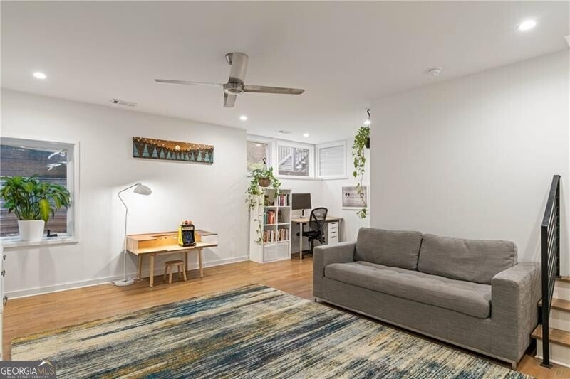 670 Willoughby Way Atlanta - 44