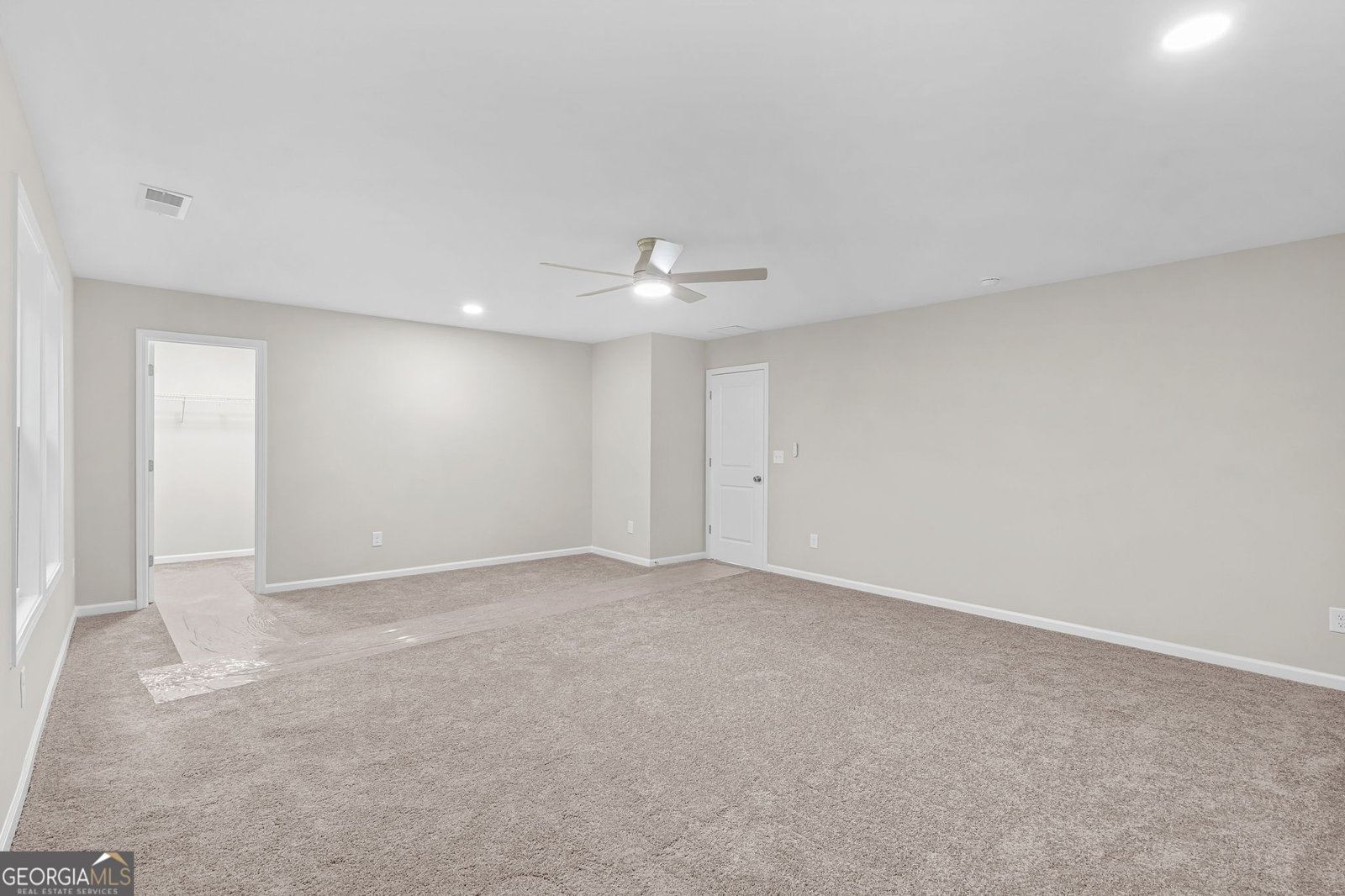 156 Club Circle Stockbrige - 12