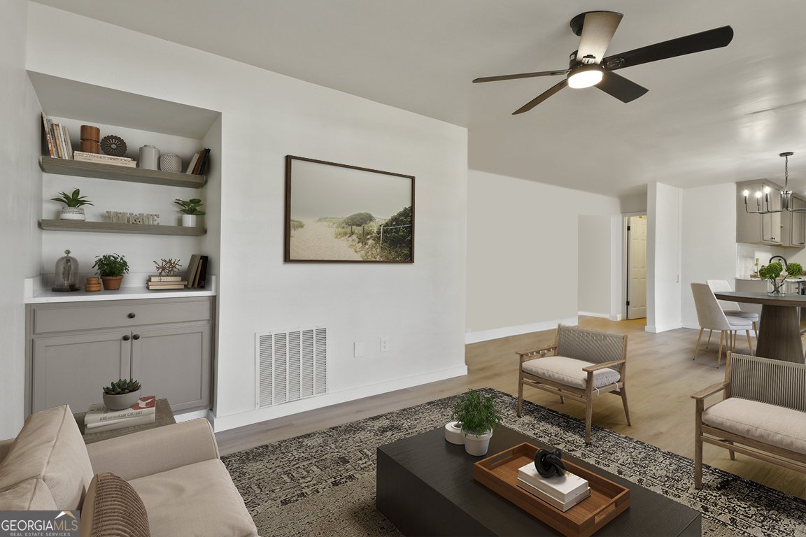 5 Burbank Boulevard Savannah - 2