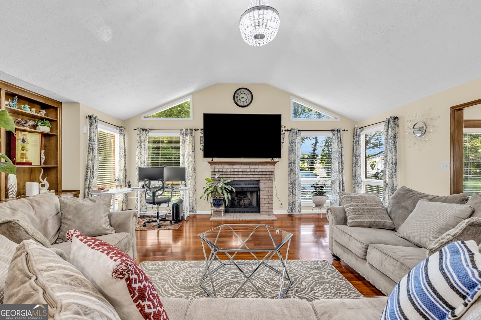 400 Little John Drive Lilburn - 5
