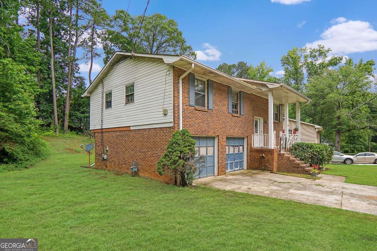 115 Elizabeth Way Ellenwood - 2