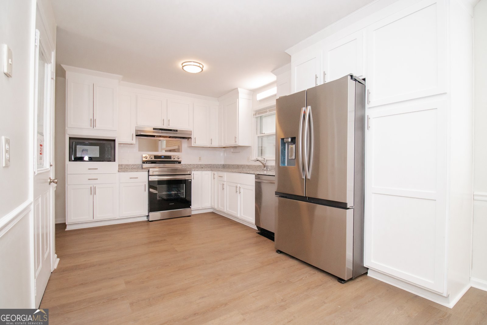 3686 Calmer Circle East Point - 25