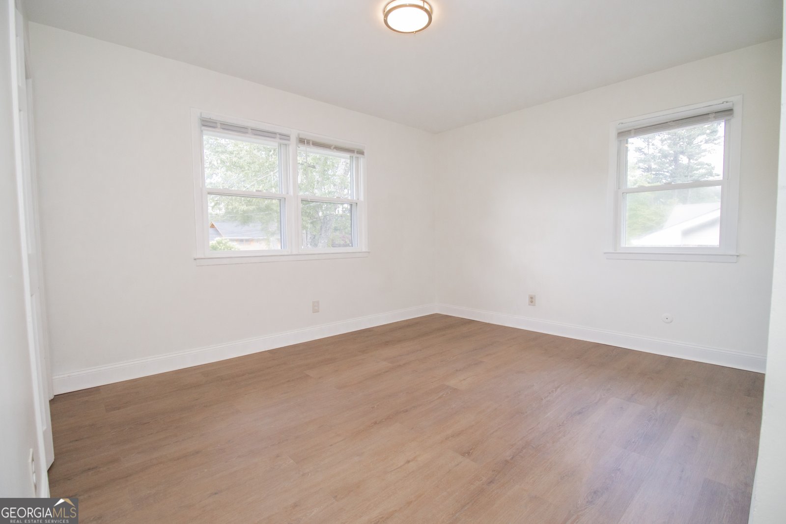 3686 Calmer Circle East Point - 38