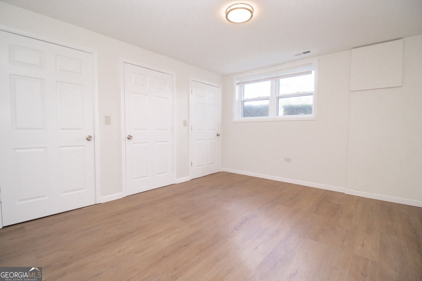 3686 Calmer Circle East Point - 43