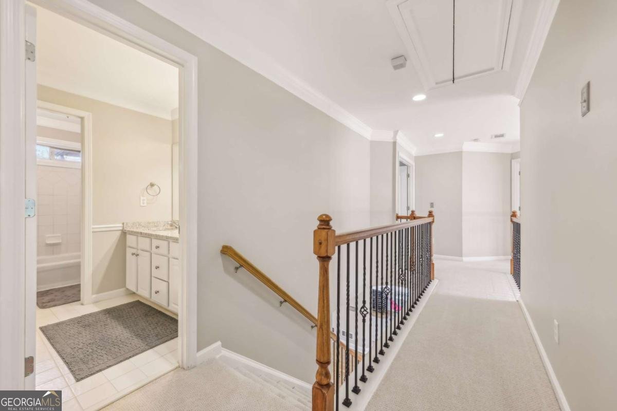3887 Hickory Manor Drive Suwanee - 32