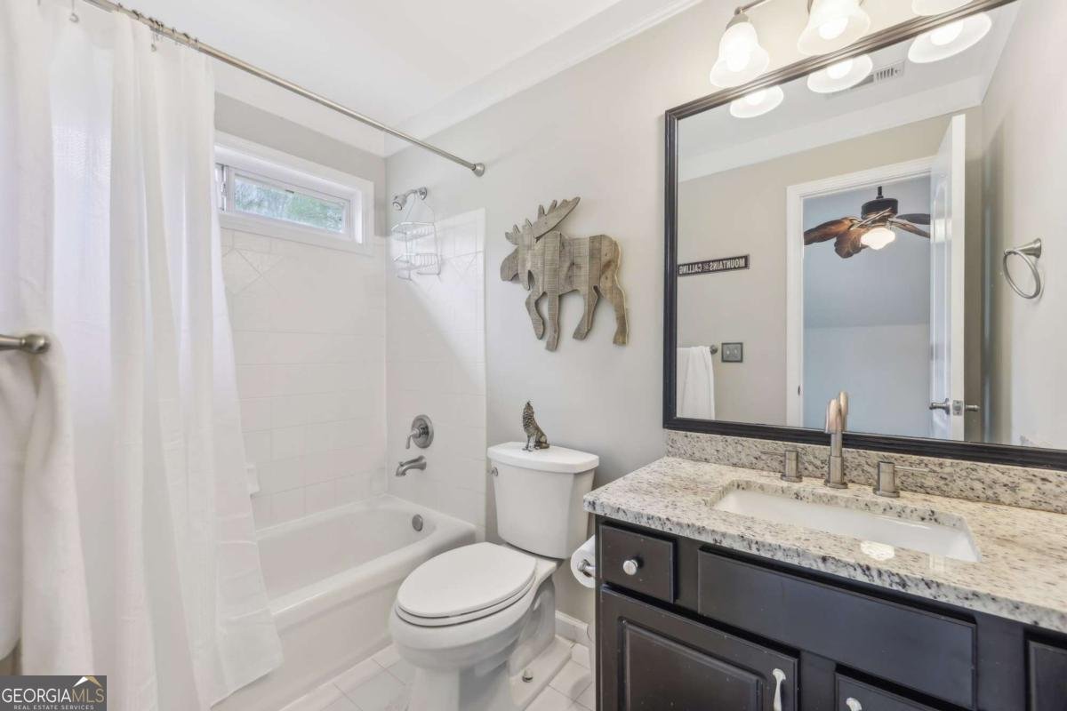 3887 Hickory Manor Drive Suwanee - 38