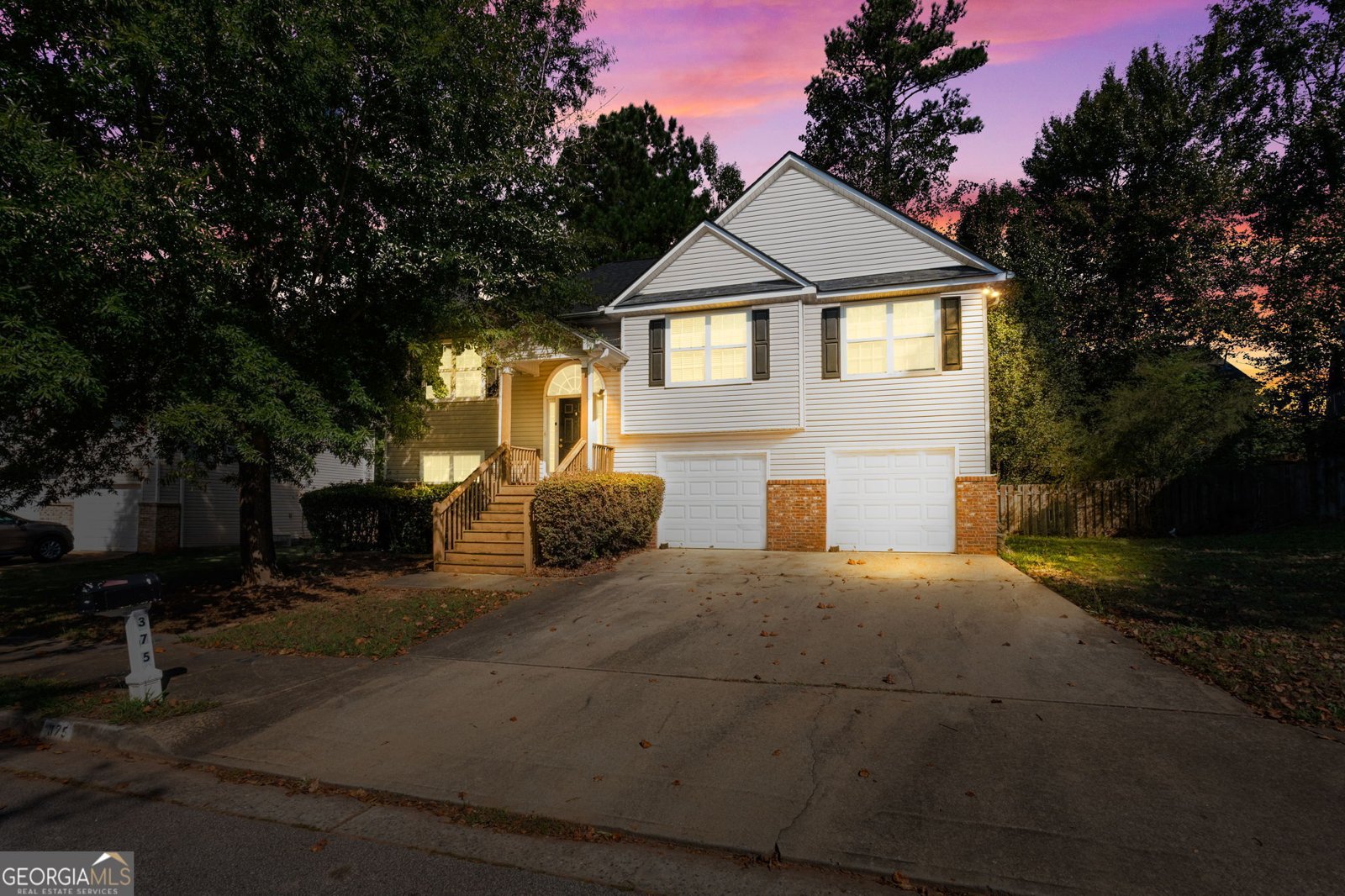 375 Sapphire Bend Riverdale - 1
