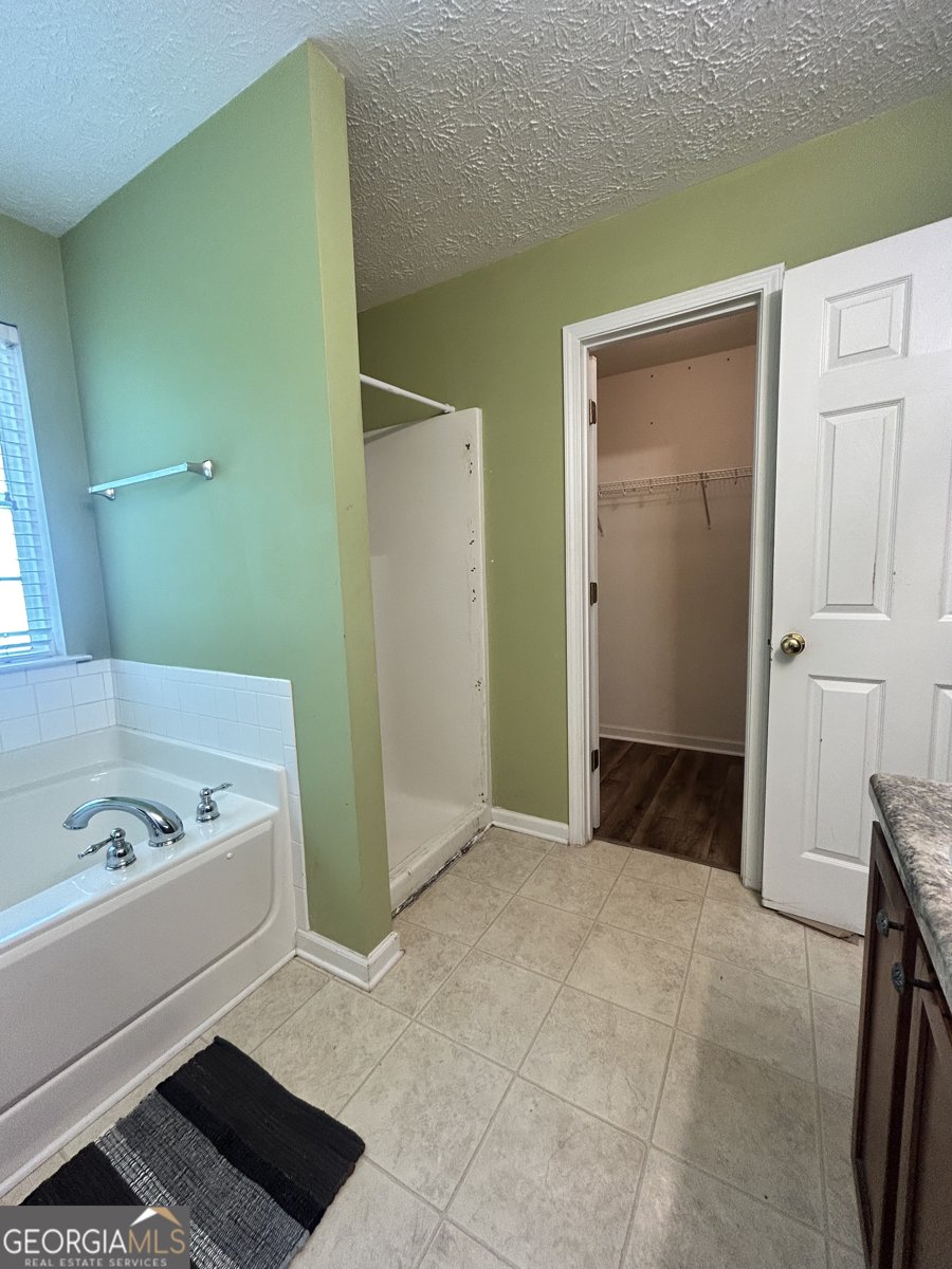 375 Sapphire Bend Riverdale - 17