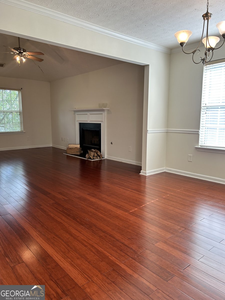 375 Sapphire Bend Riverdale - 6