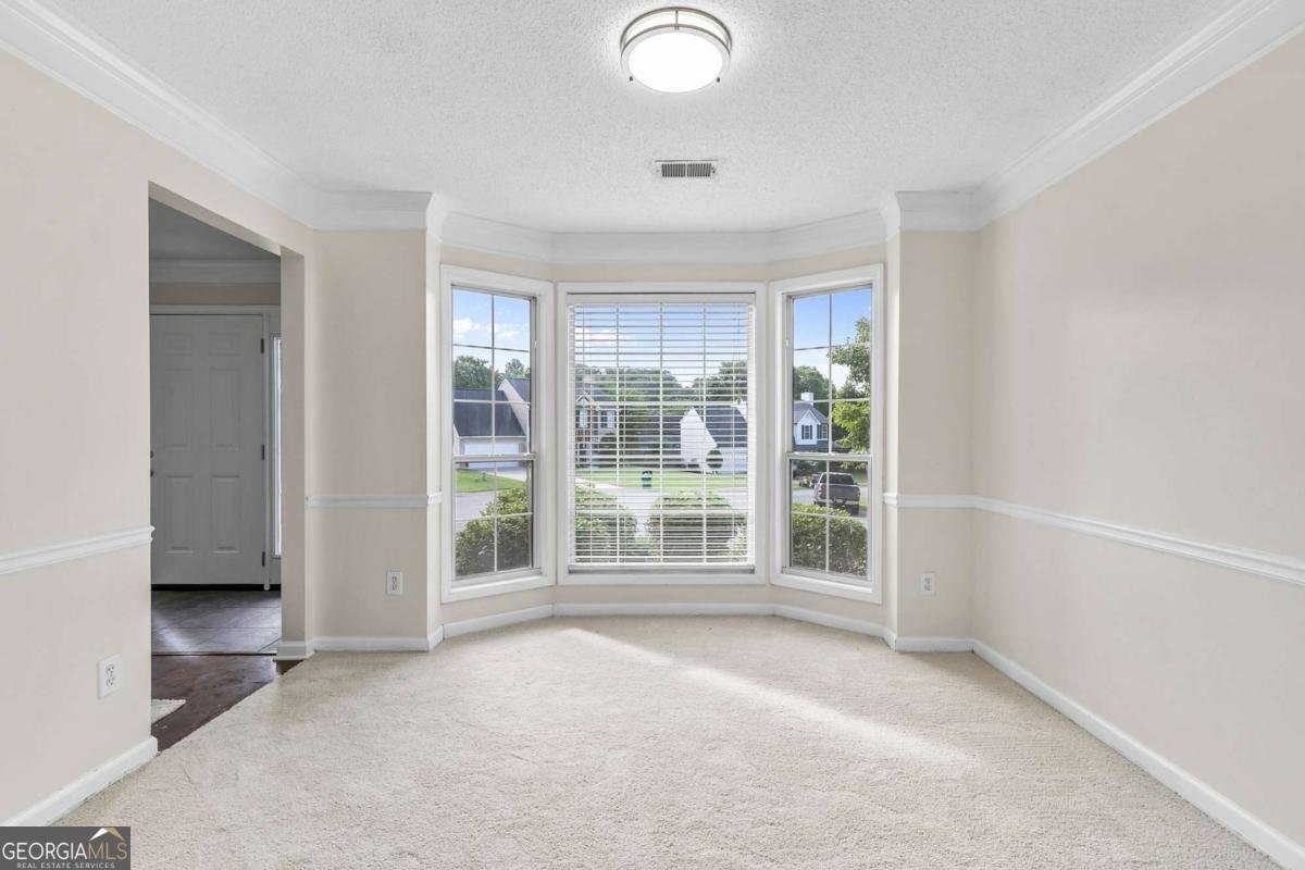 405 Mount Vernon Court Woodstock - 10
