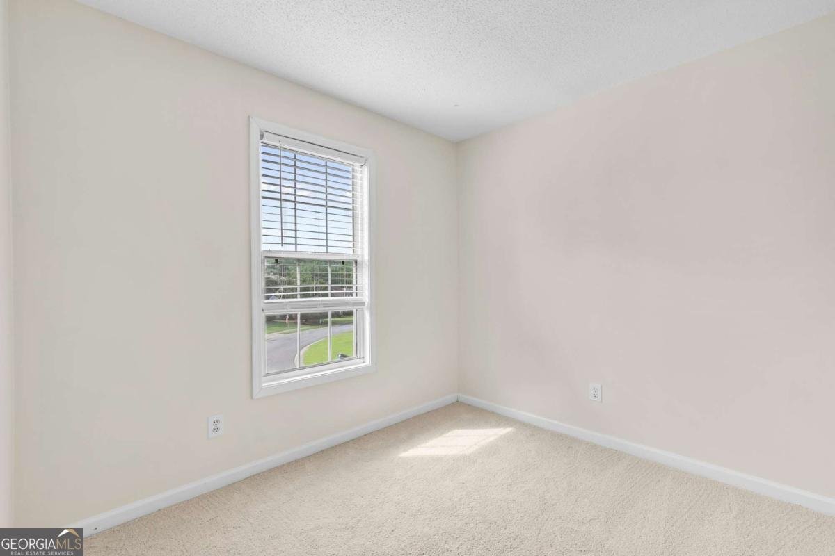 405 Mount Vernon Court Woodstock - 24