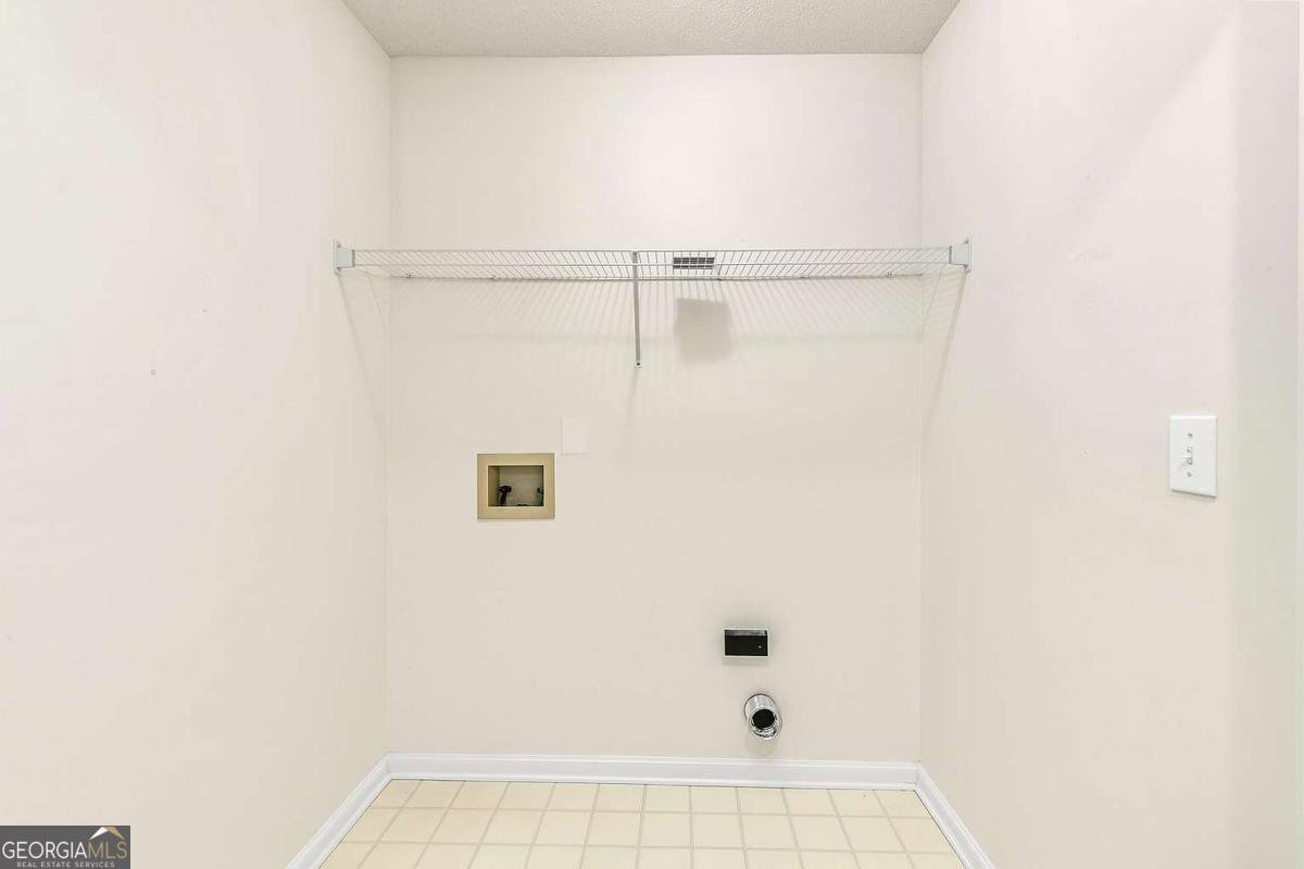 405 Mount Vernon Court Woodstock - 38