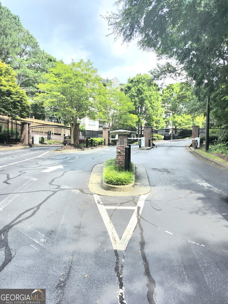 4250 River Green Drive Atlanta - 1