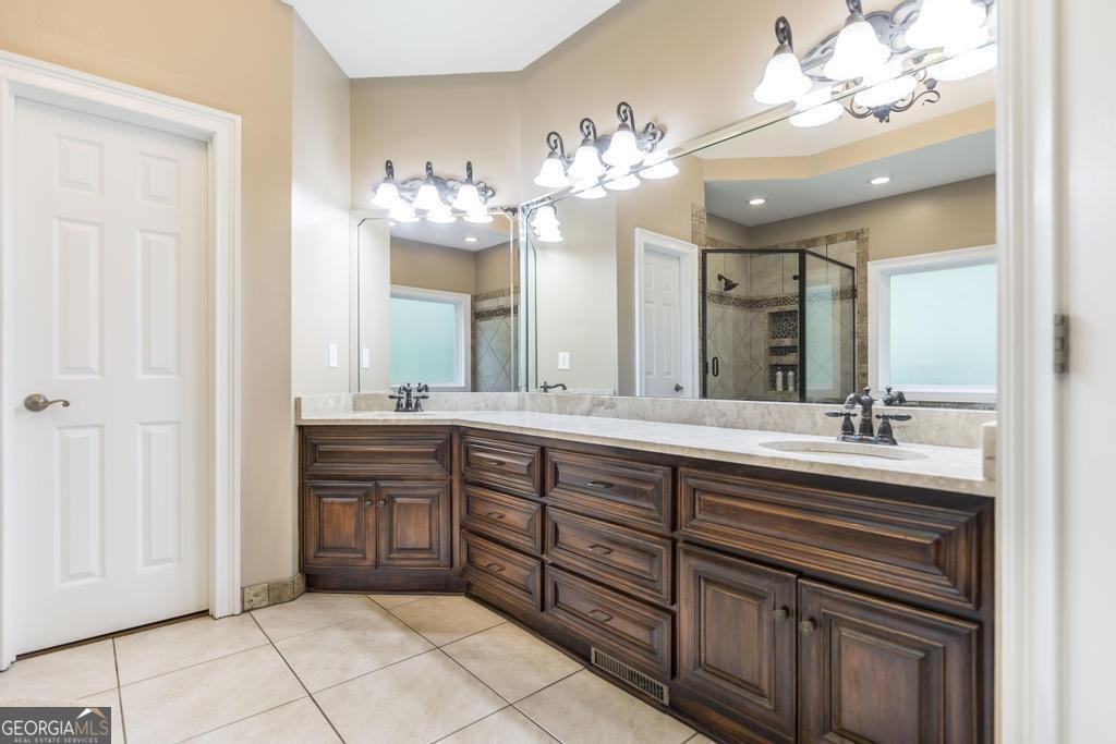 109 Black Oak Court Byron - 10