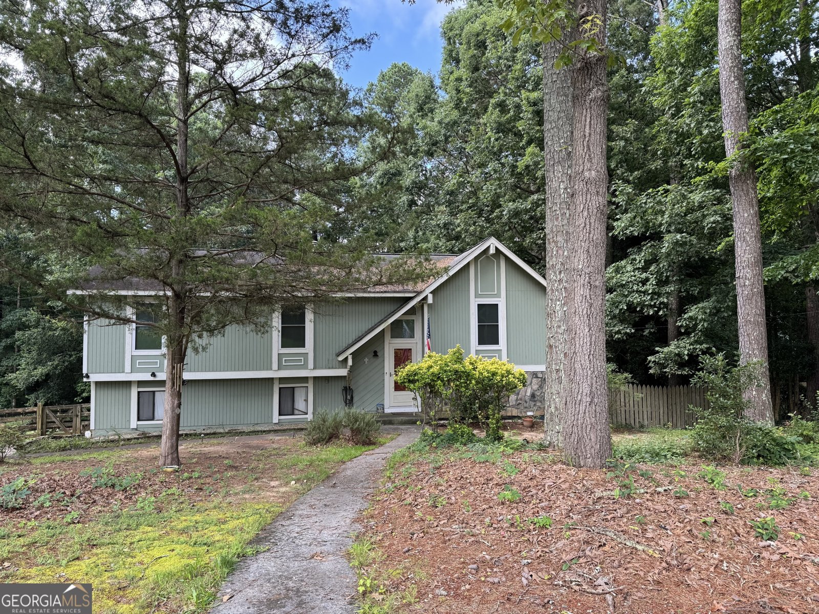 6875 Timberclair Court Lithonia - 1