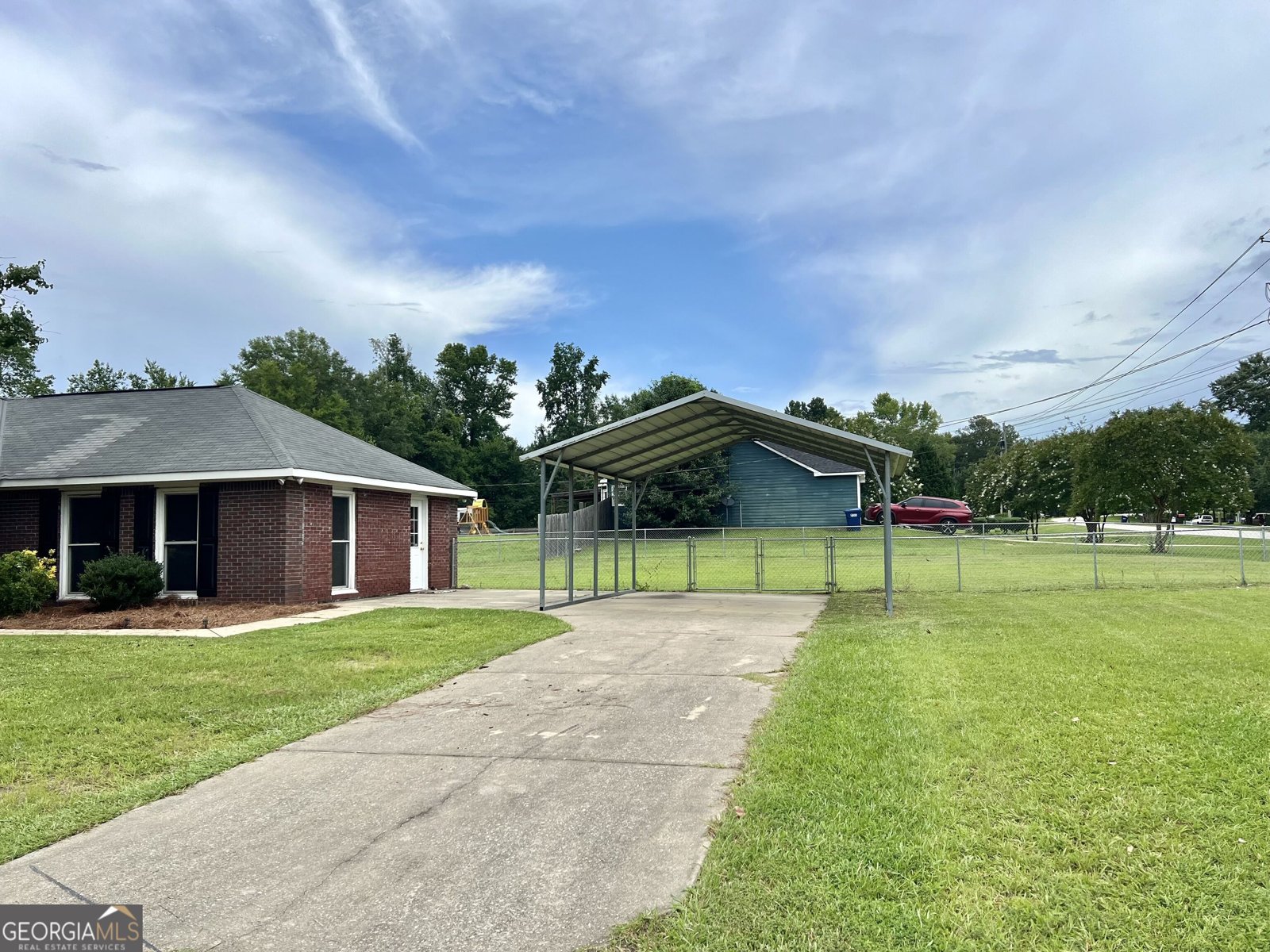 260 Lee Road 437 Phenix City - 33