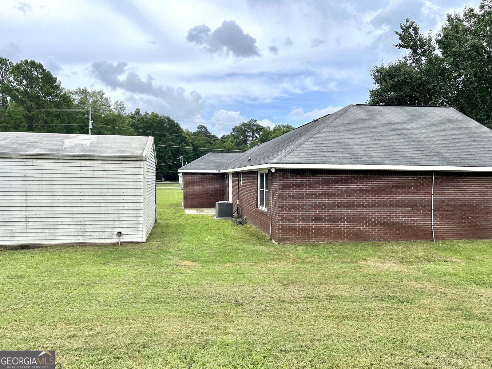 260 Lee Road 437 Phenix City - 35