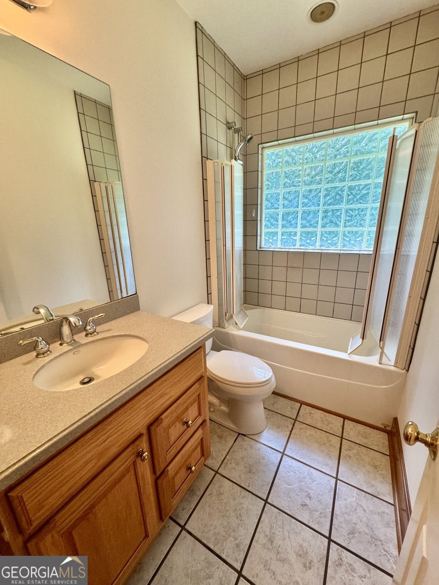 1310 Deerwood Drive Madison - 38