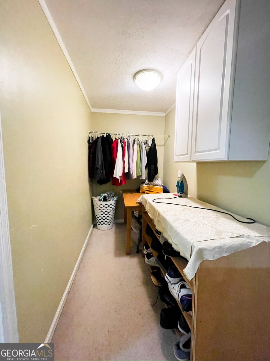 287 Willow Cove Court Lawrenceville - 40
