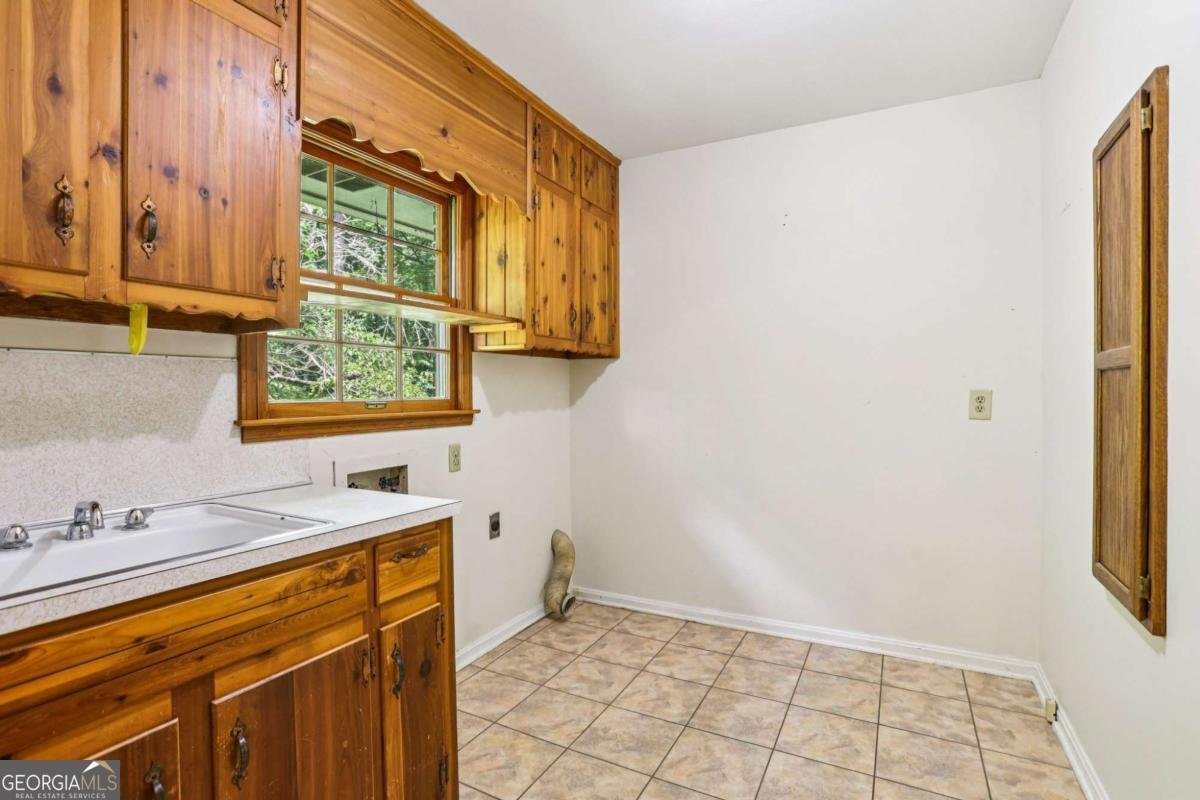 415 Haven Lane Marietta - 24