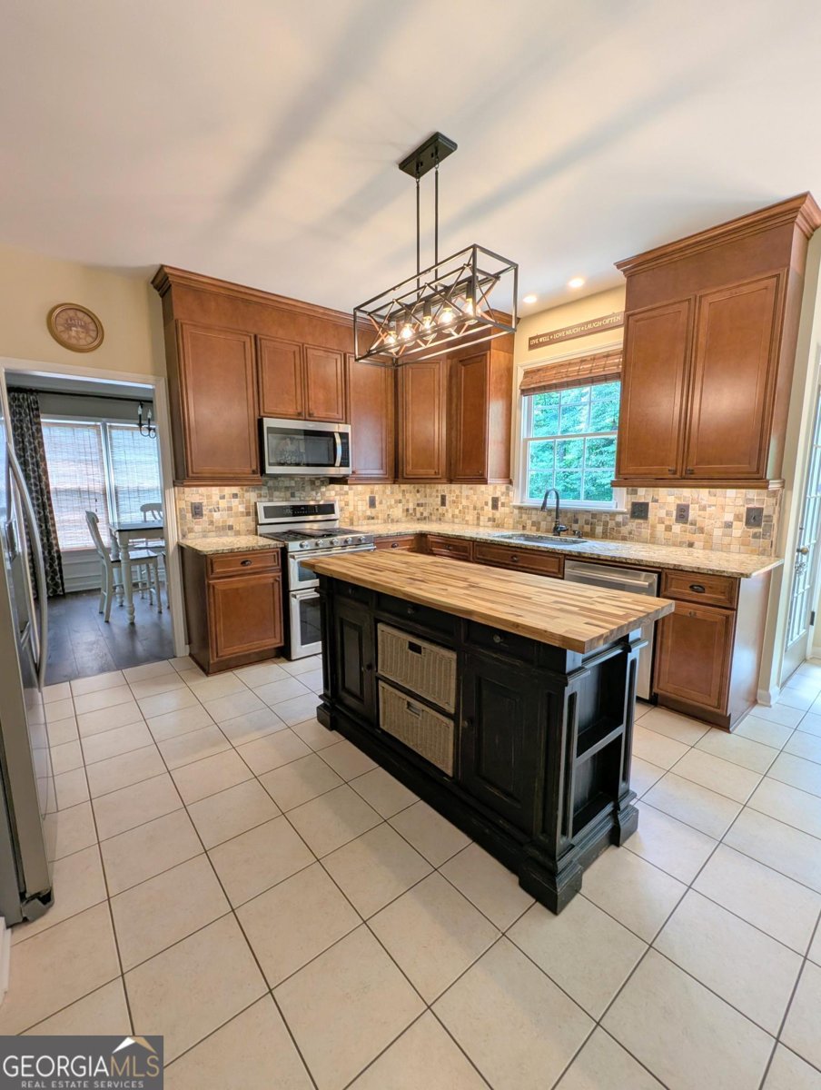 1581 Shetland Pony Court Suwanee - 5
