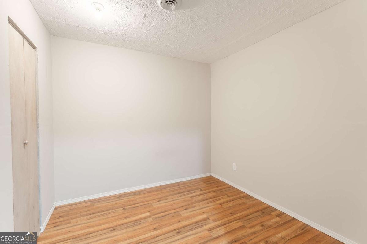 3497 Mount Vernon Circle Atlanta - 2
