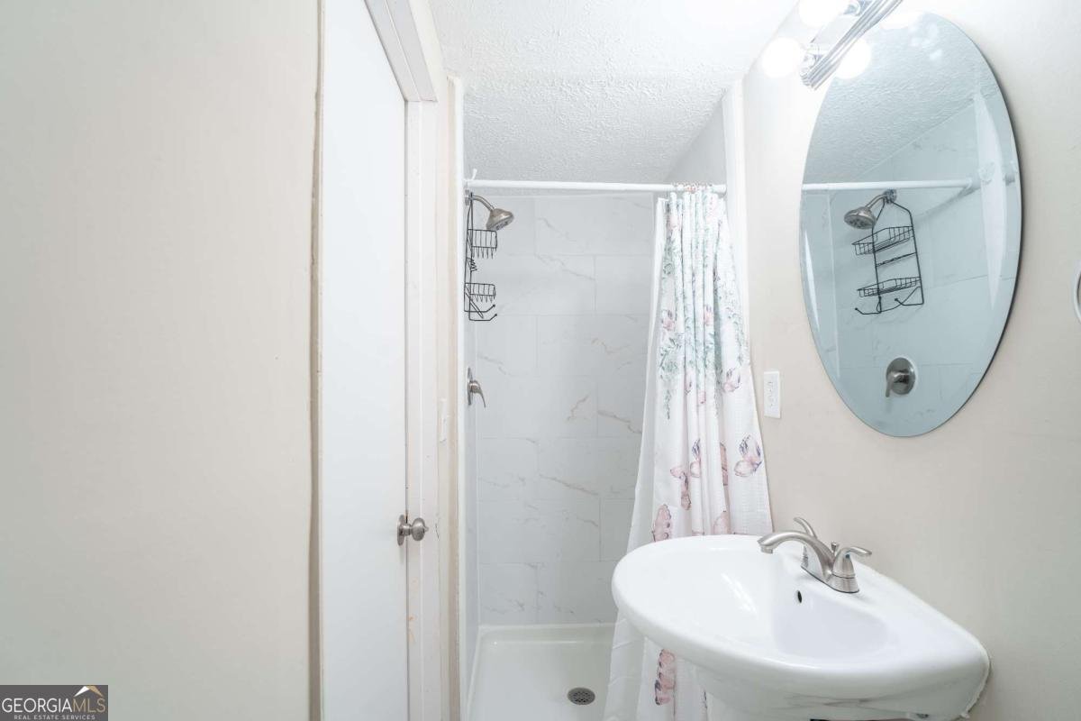 3497 Mount Vernon Circle Atlanta - 6
