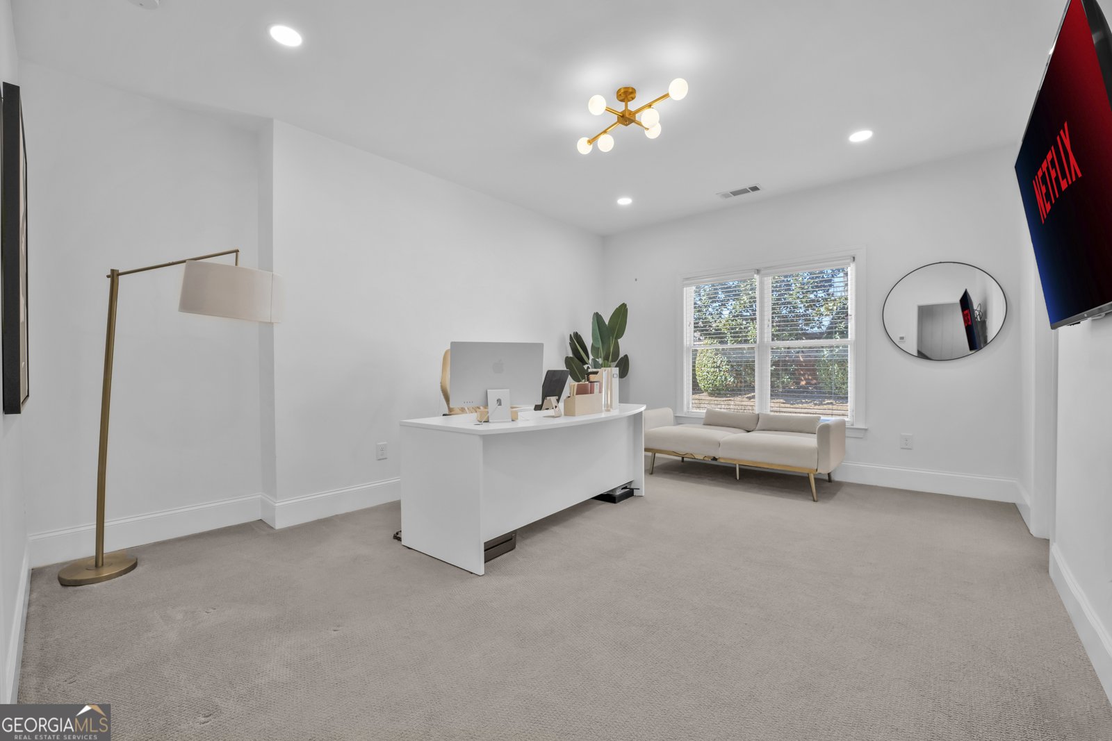 2850 STONEHALL Court Smyrna - 34
