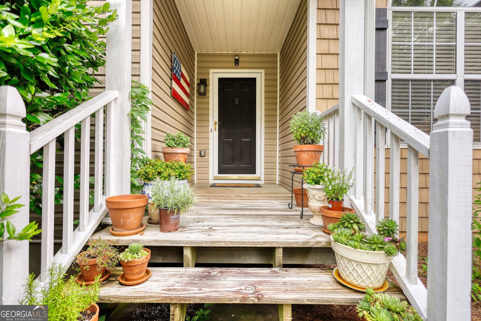 1248 Rockview Court Loganville - 2