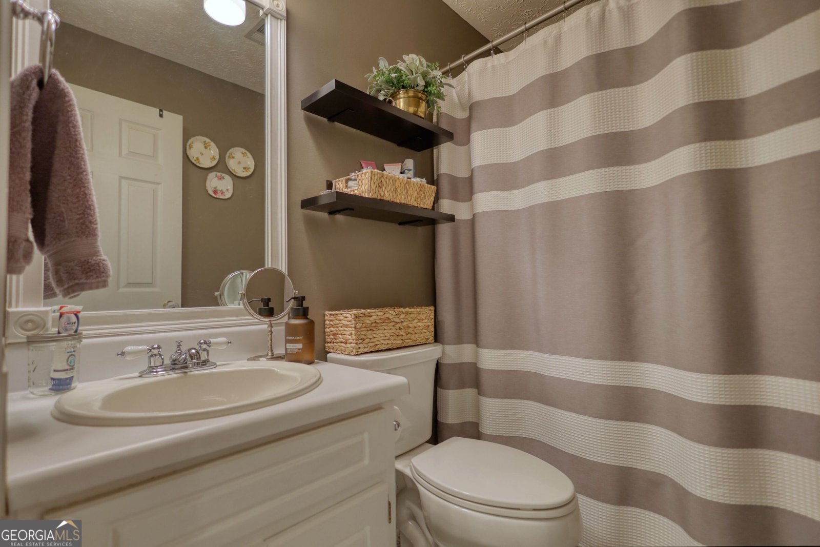 1248 Rockview Court Loganville - 38