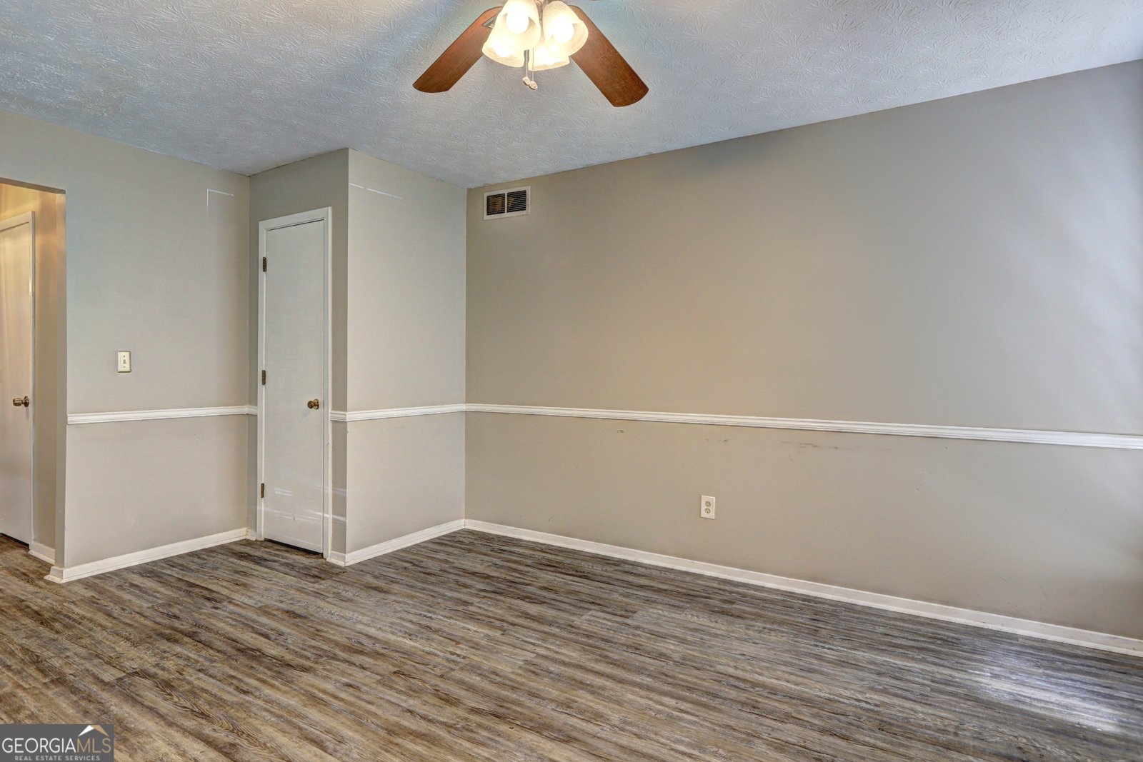 5026 Brittany Drive Stone Mountain - 4