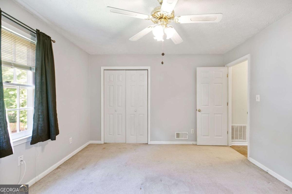 98 Little John Way Douglasville - 22