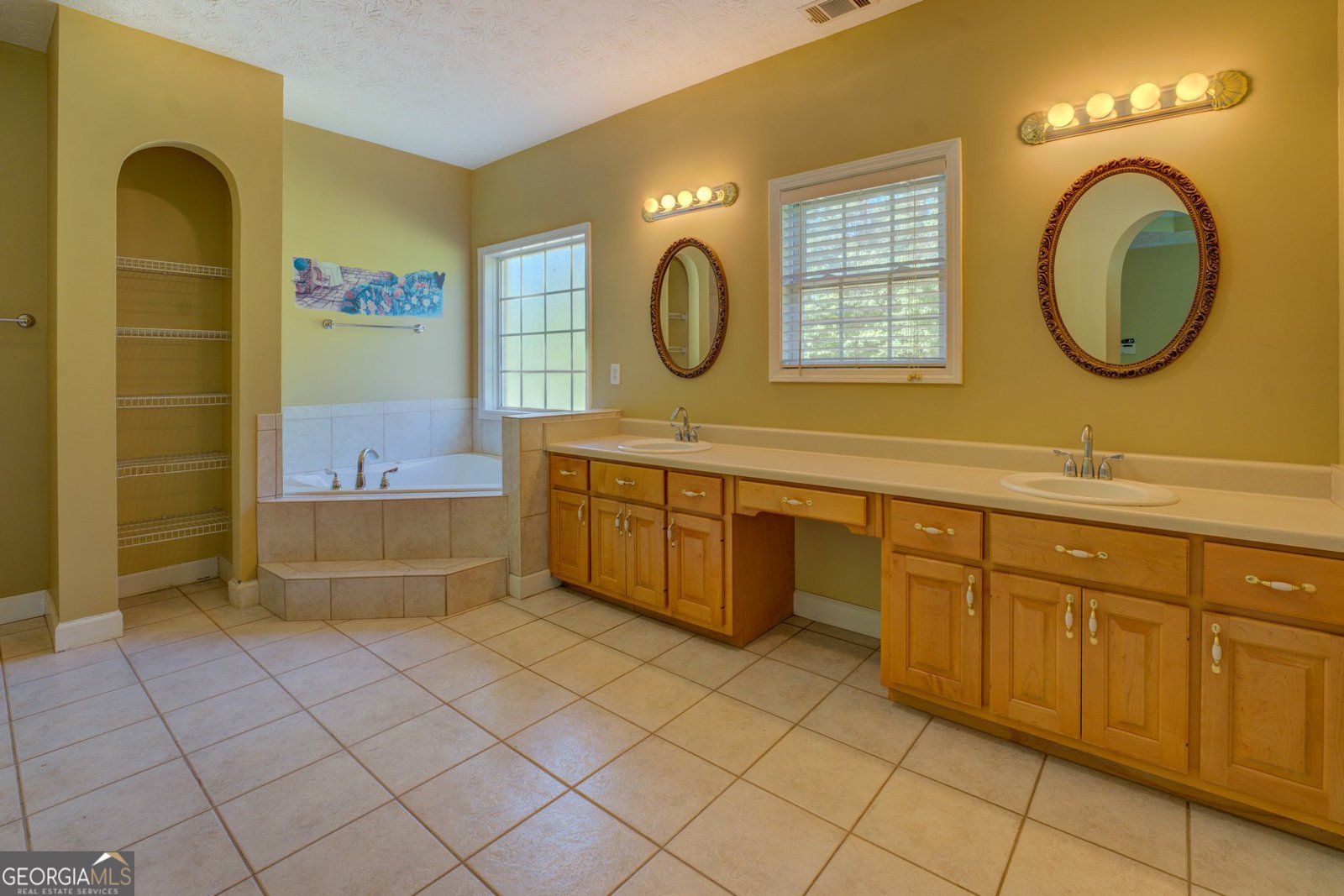 172 Lakeview Drive Newborn - 29