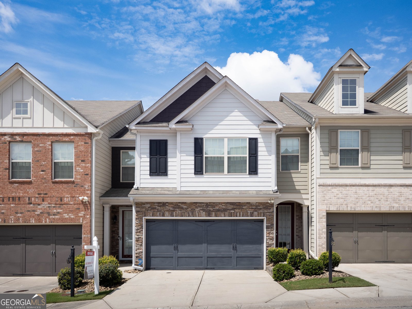 5715 Radford Loop Fairburn - 1
