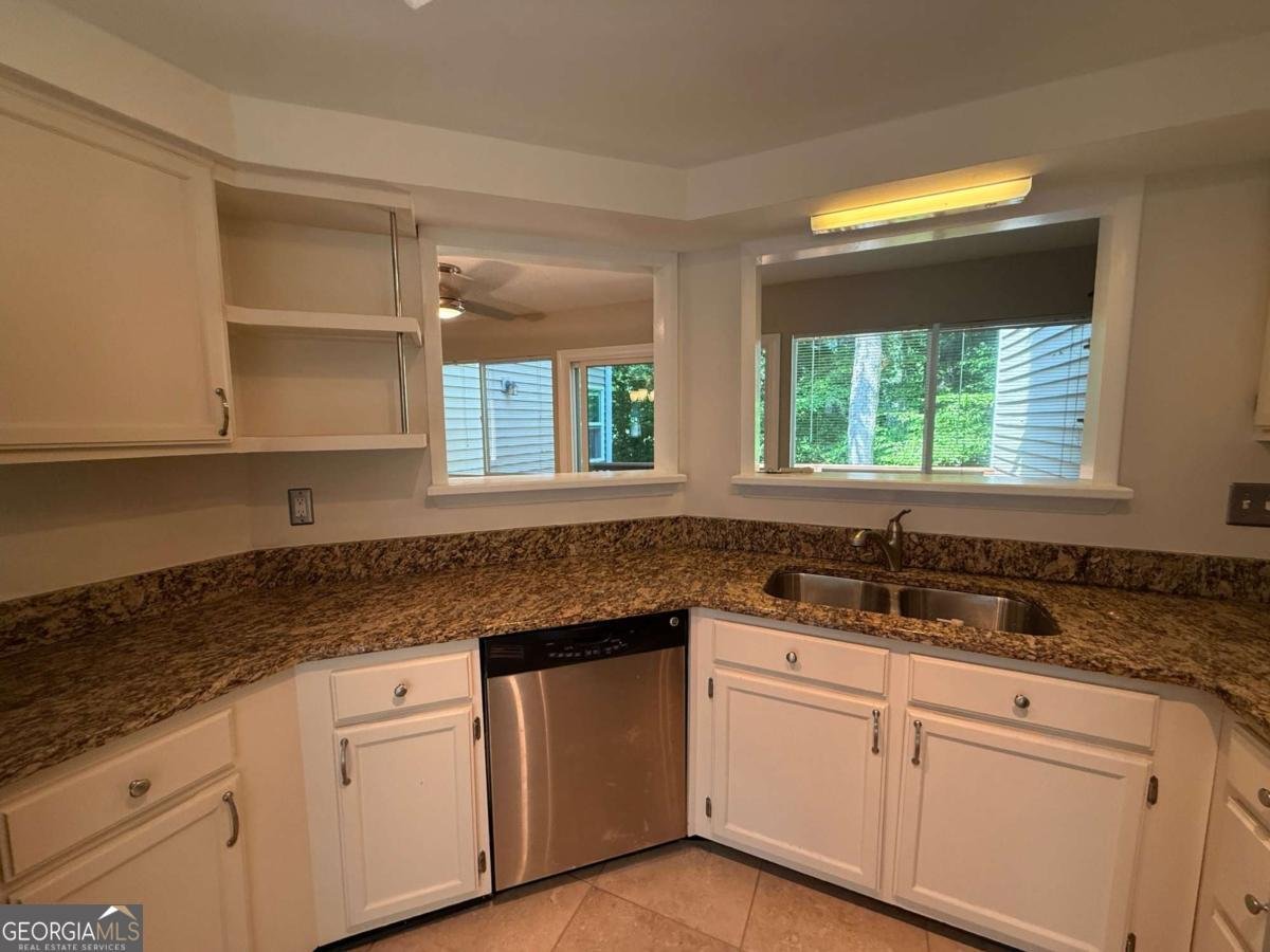 40 Dunwoody Springs Drive Atlanta - 11