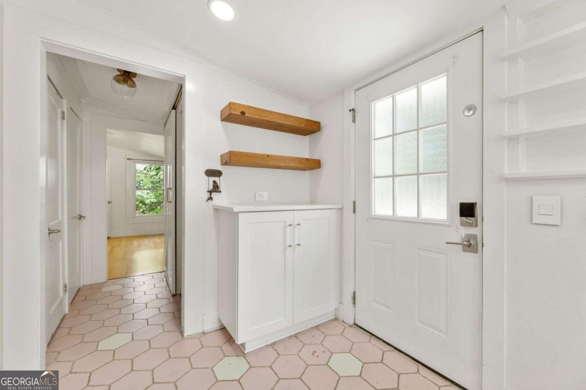 28 28 Peachtree Hills Avenue Atlanta - 23