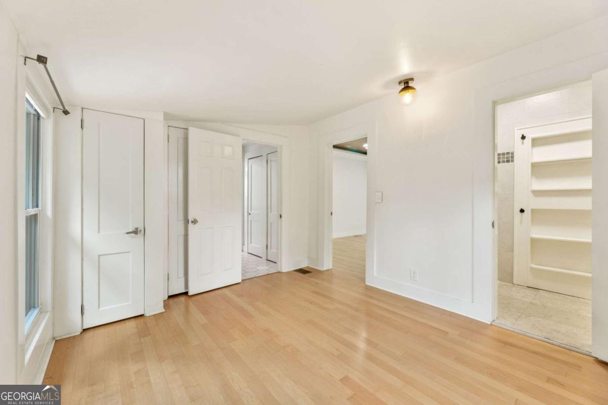 28 28 Peachtree Hills Avenue Atlanta - 25