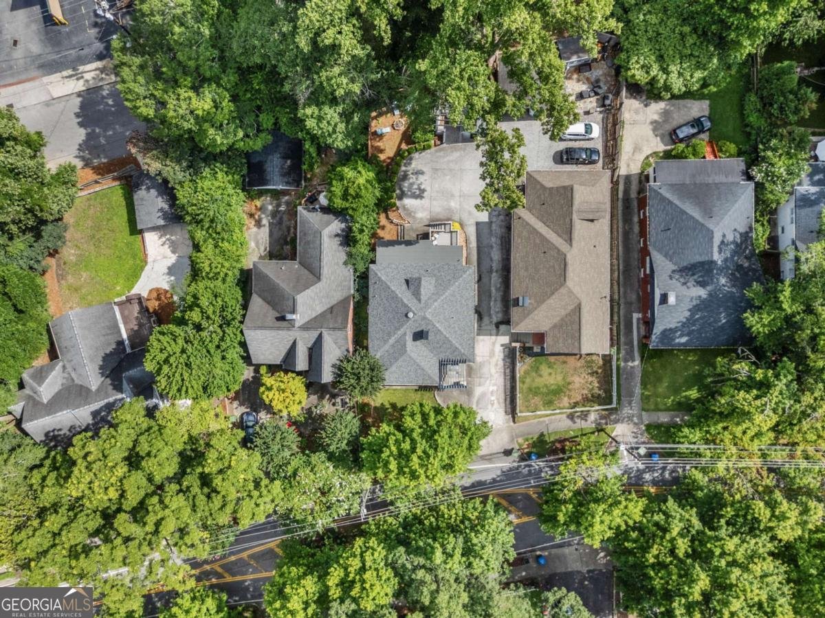 28 28 Peachtree Hills Avenue Atlanta - 46