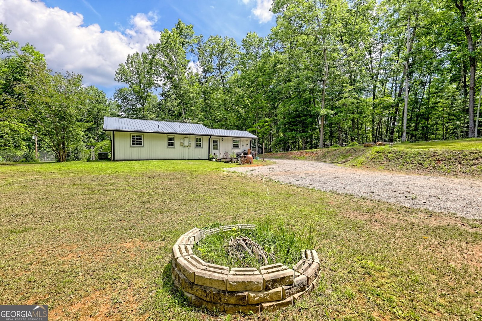 11 Hamilton Circle Blairsville - 2