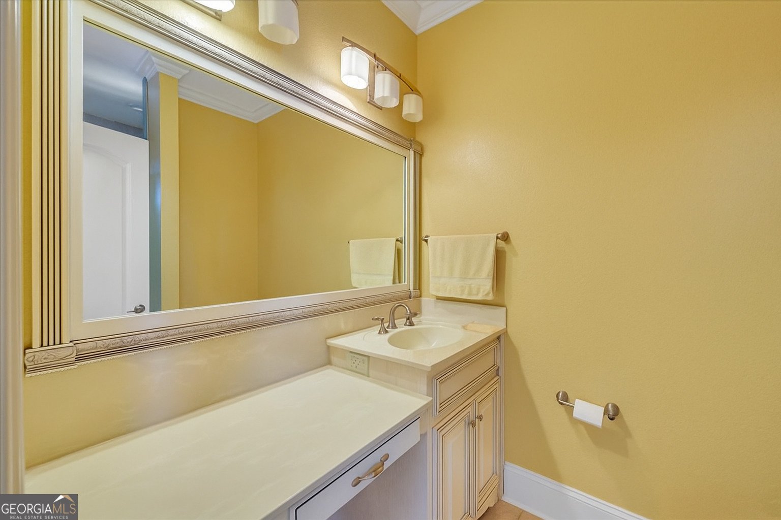 215 Little Hickory Drive Lizella - 28