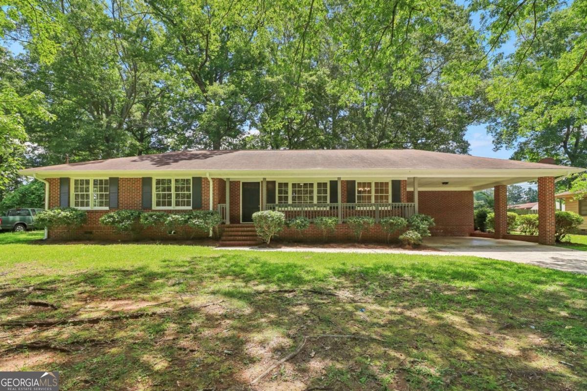 726 Sherwood Drive Griffin - 1