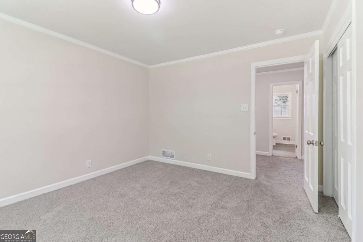 726 Sherwood Drive Griffin - 34
