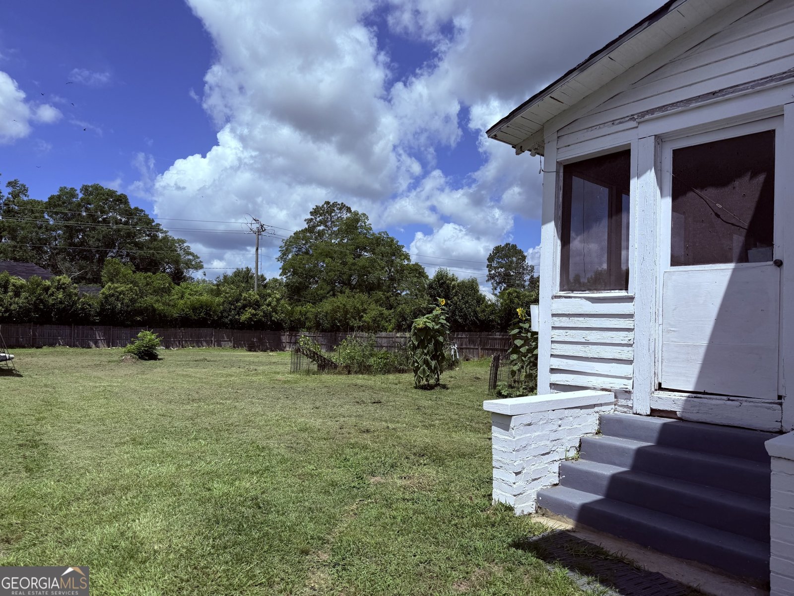 5321 Oak Street Eastman - 2