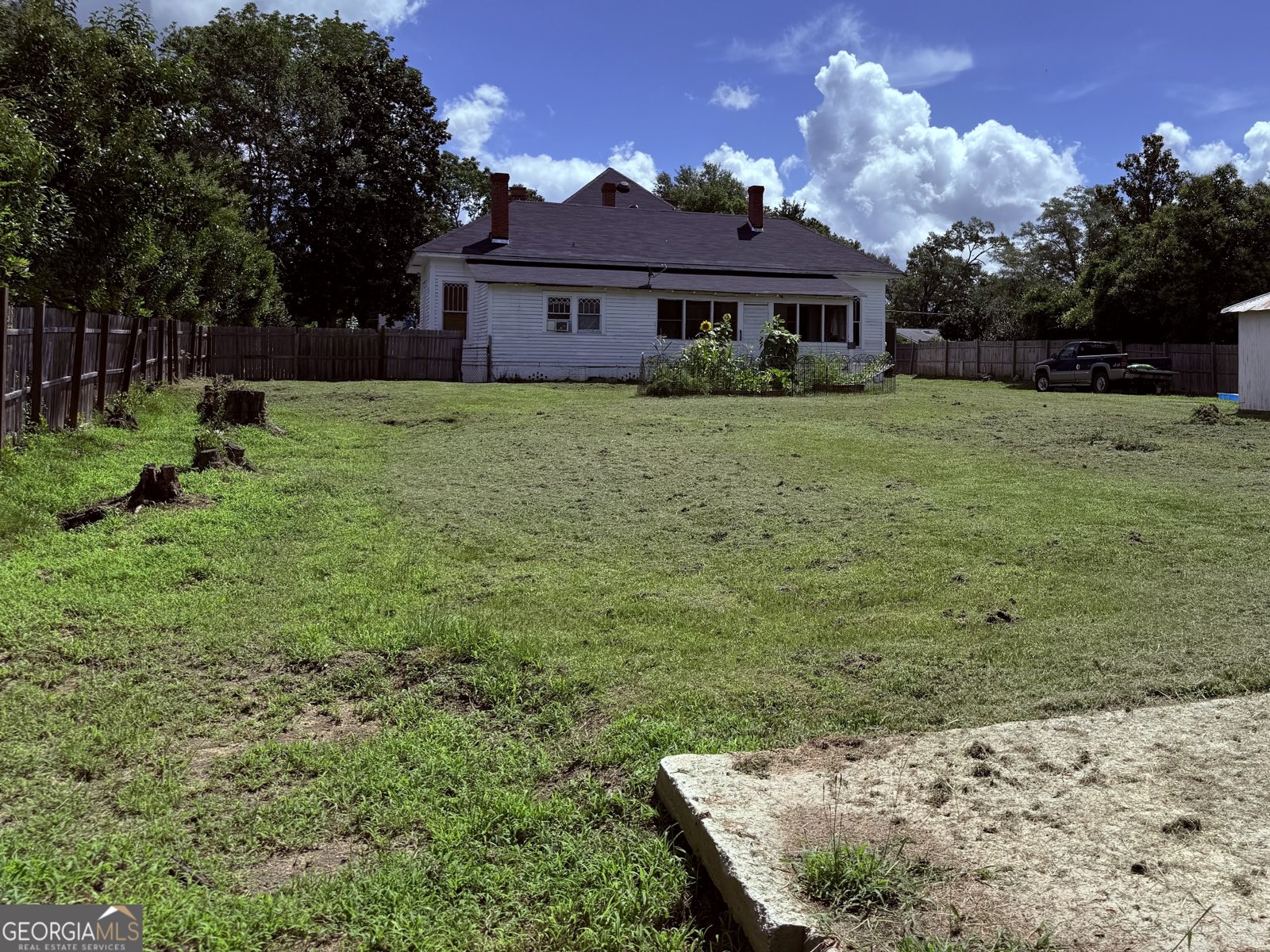 5321 Oak Street Eastman - 4