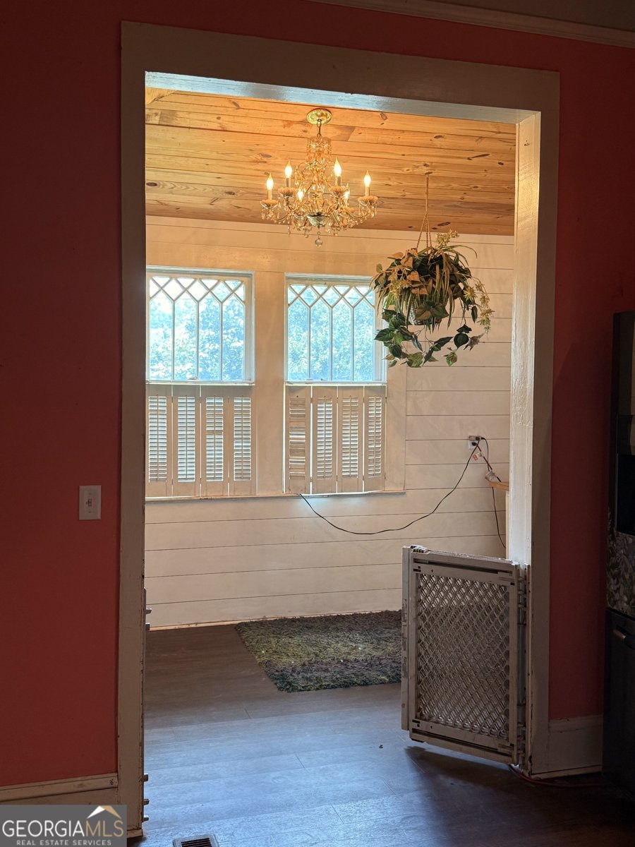 5321 Oak Street Eastman - 43