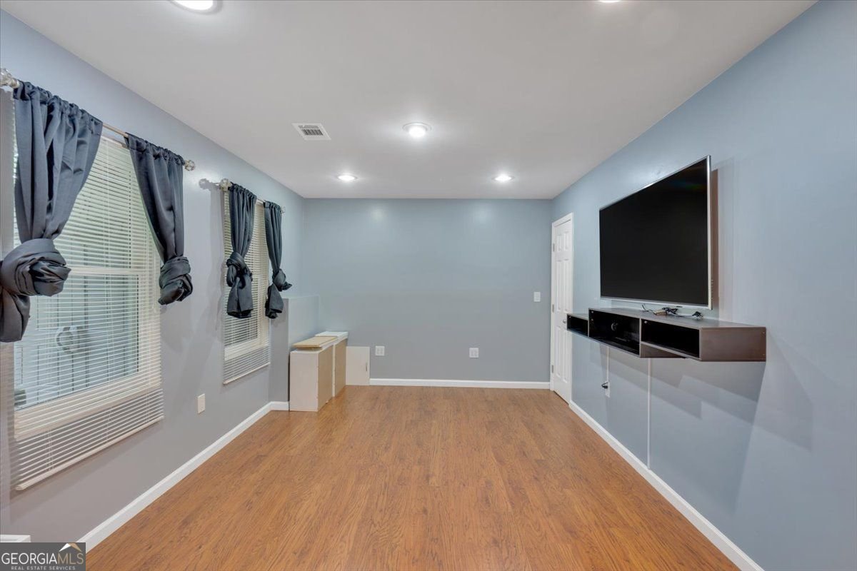 212 Thorncliff Way Way Acworth - 32