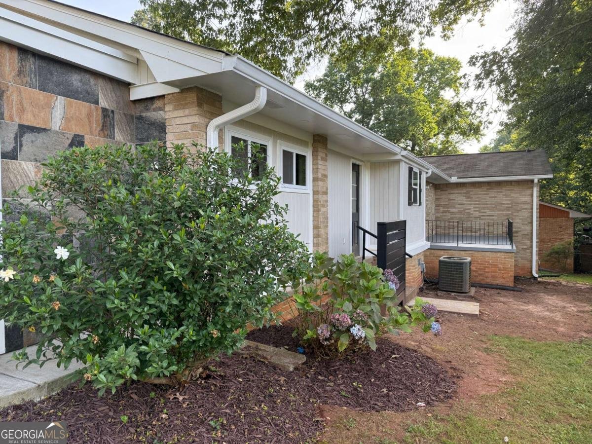 2545 Glenrock Drive Decatur - 10