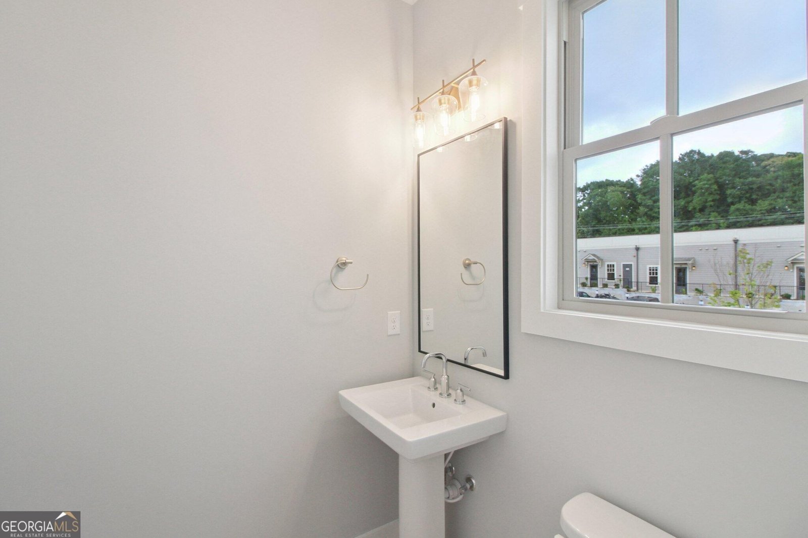 1100 Thomas Street Woodstock - 11
