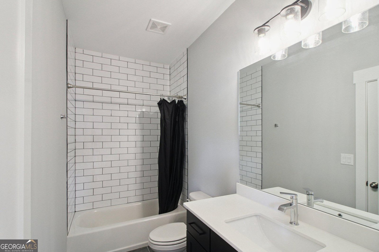 1100 Thomas Street Woodstock - 5