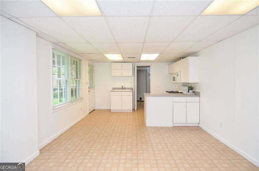 830 Montego Way Lilburn - 7